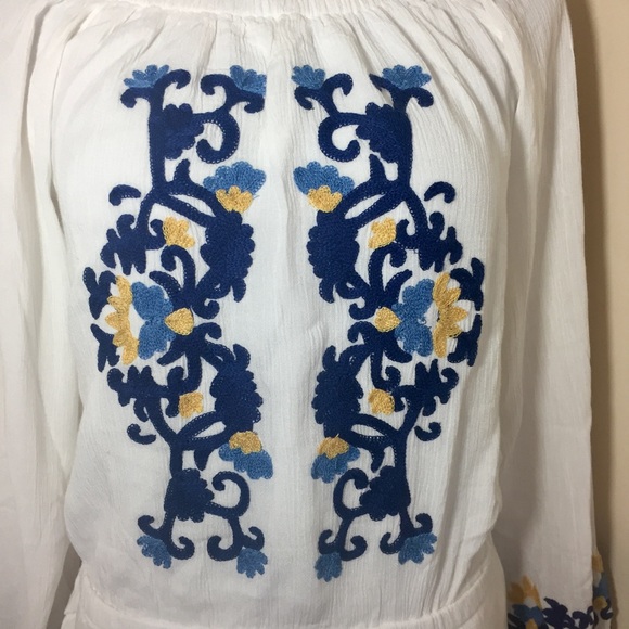 Lovers + Friends || Embroidered Romper - Picture 3 of 8